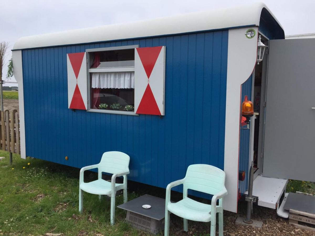 Boerderij Rust, In Pipowagens! Den Helder